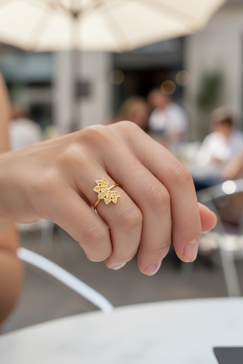 Bague feuille dorée Mobelle