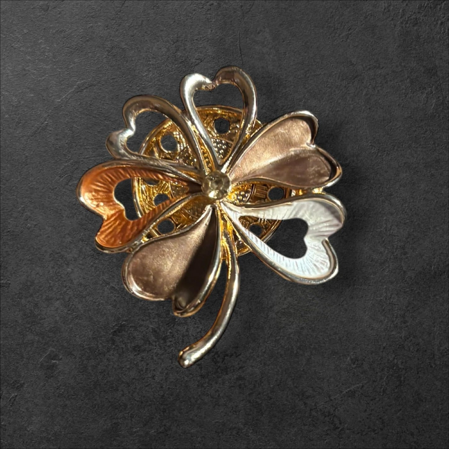 broche symphonie florale - Mobelle
