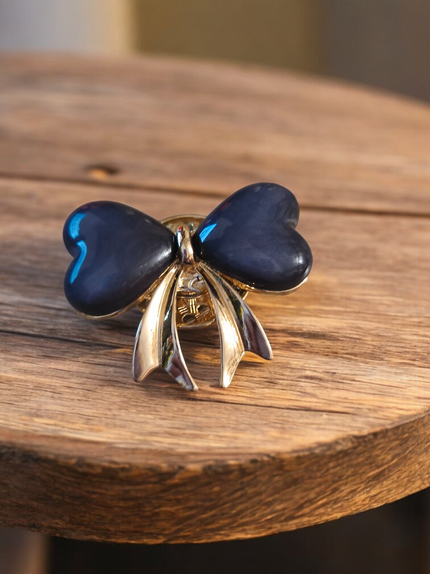 Broche aimantée noeud papillon