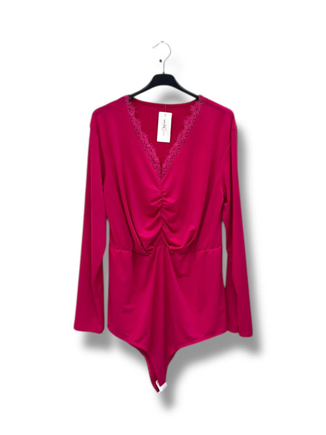 Body col V en dentelle Mobelle