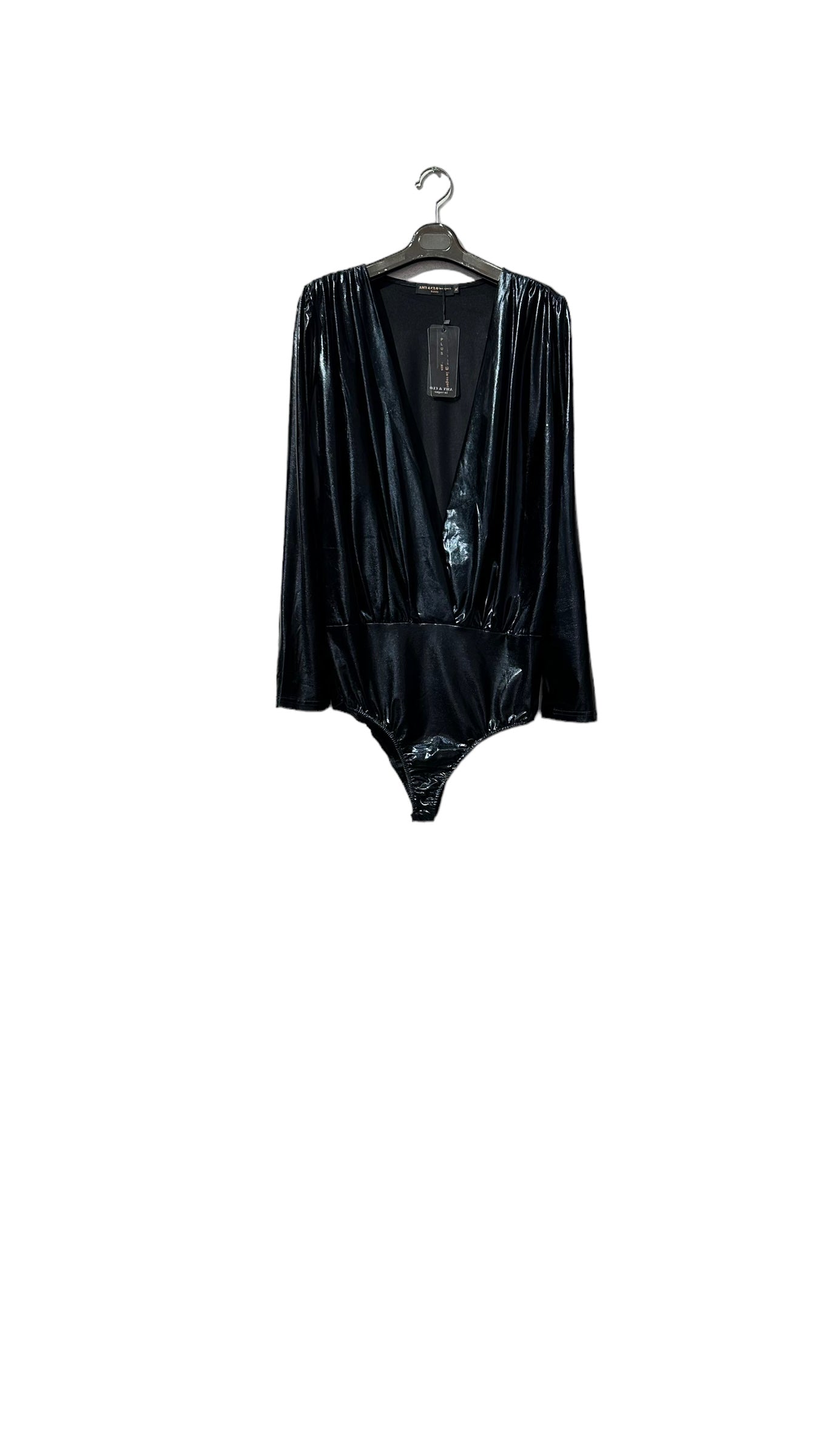 Body metallic Mobelle