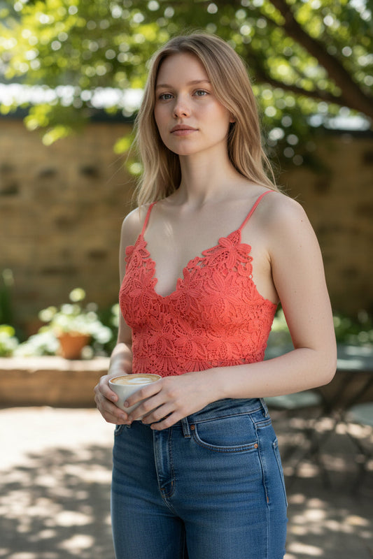 Croc top en dentelle Mobelle